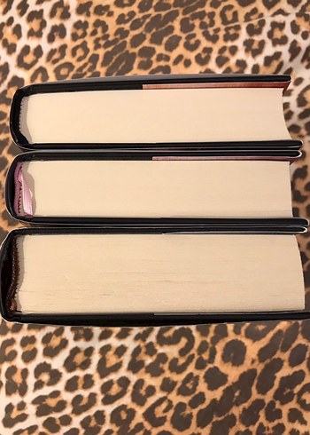 Beden Renk Kötü Çocuk Serisi Ciltli 3 Kitap