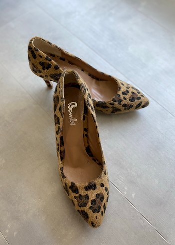 Kahverengi Leopar Desenli Süet Stiletto