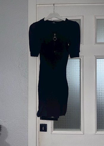 Siyah Kısa Kollu Midi Örme Elbise - Görsel 2