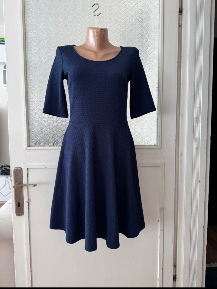 Lacivert Kısa Kollu Midi Elbise - Görsel 2