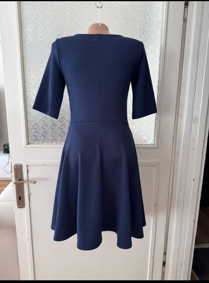 Lacivert Kısa Kollu Midi Elbise - Görsel 4