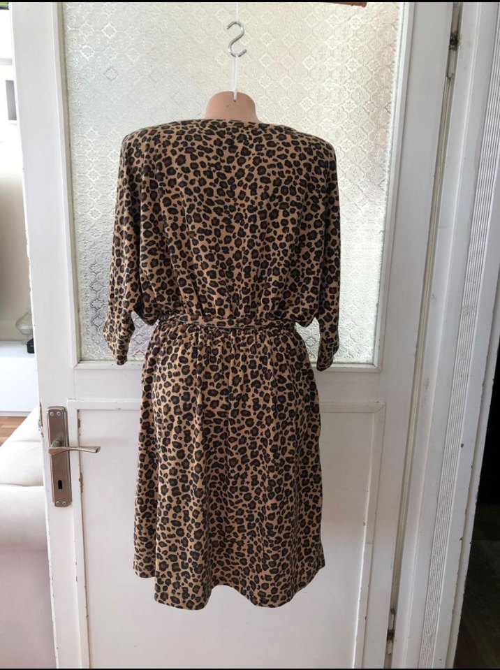 Bohem Leopar Desenli Kemerli Midi Elbise - Görsel 5