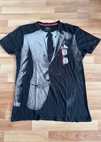 Siyah Desenli Erkek Kısa Kollu Tişört - Görsel 3