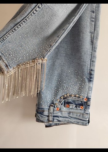 İşlemeli ve Payetli Mavi Kadın Kot Pantolon - Görsel 2