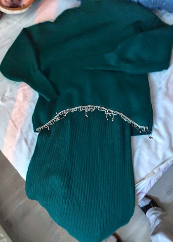 Yeşil Nakışlı Kadın Triko Kazak - Görsel 4