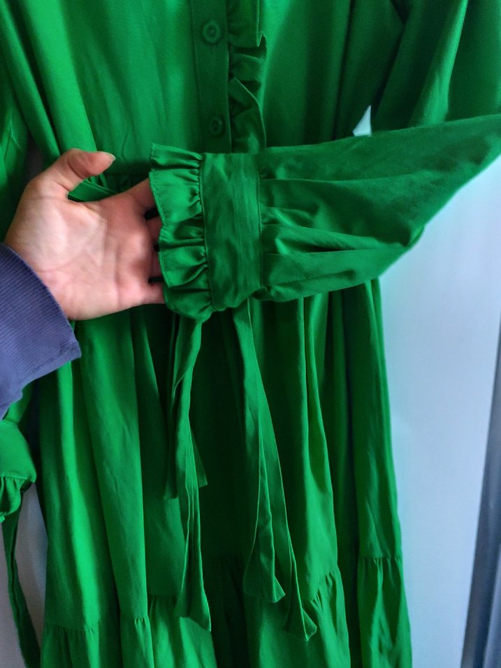 Uzun Yeşil Volanlı Bohem Elbise - Görsel 2