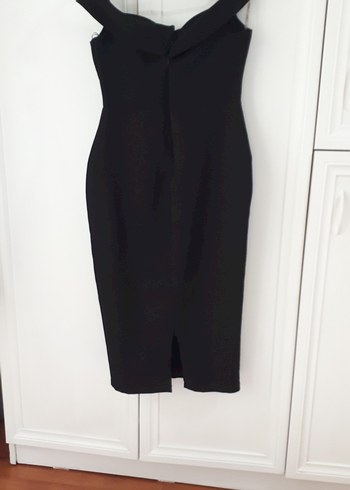 Siyah V Yakalı Fırfırlı Midi Elbise - Görsel 2