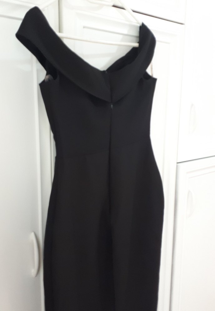 Siyah V Yakalı Fırfırlı Midi Elbise - Görsel 3