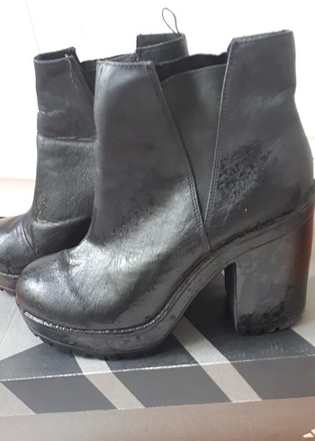 Kadın Siyah Deri Platform Topuklu Bot - Görsel 2