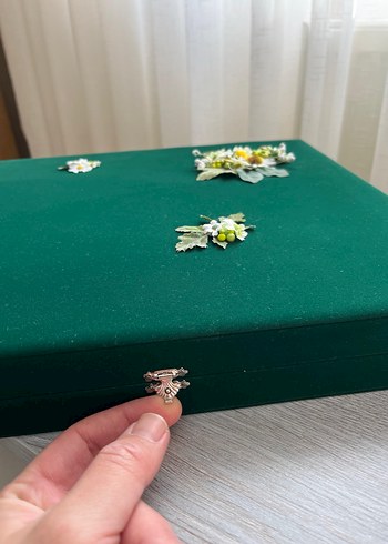 Nakışlı Düğmeli Yeşil Kadın kutu - Görsel 2