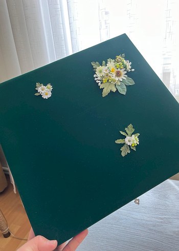 Yeşil Nakışlı Düğmeli Kadın kutu - Görsel 5