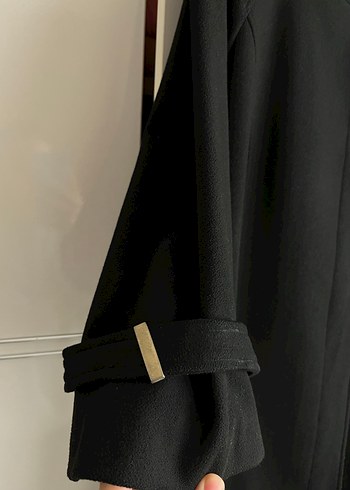 Düğmeli Siyah Uzun Kadın Kaban (42-44 uyumlu) - Görsel 4