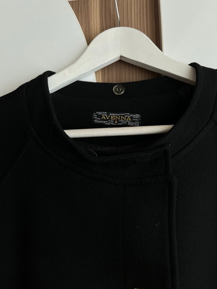 Düğmeli Siyah Uzun Kadın Kaban (42-44 uyumlu) - Görsel 3