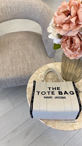 THE TOTTE BAG