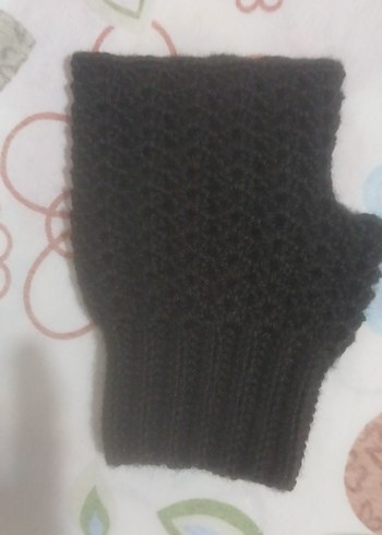 Hediyelik Örgü Parmaksız Kadın Eldiveni - Görsel 3