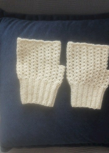 Simli Kırık Beyaz Parmaksız Eldiven - Görsel 2