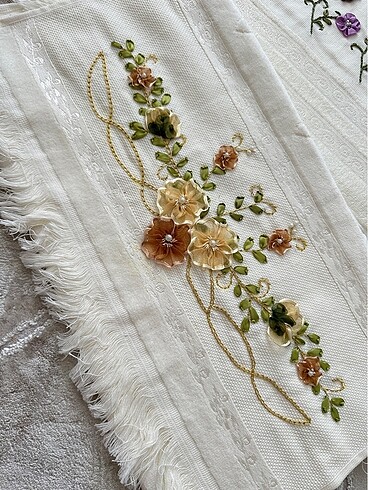 Kurdele Nakışı Havlu - Görsel 2