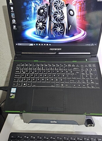 Monster Abra A5 16.1 Oyuncu Laptop 