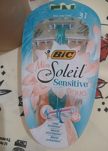 BIC Miss Soleil Sensitive Aqua Tıraş Makinesi - Görsel 4