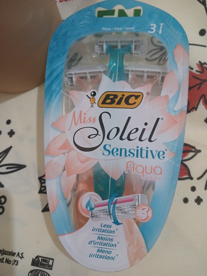 BIC Miss Soleil Sensitive Aqua Tıraş Makinesi - Görsel 4