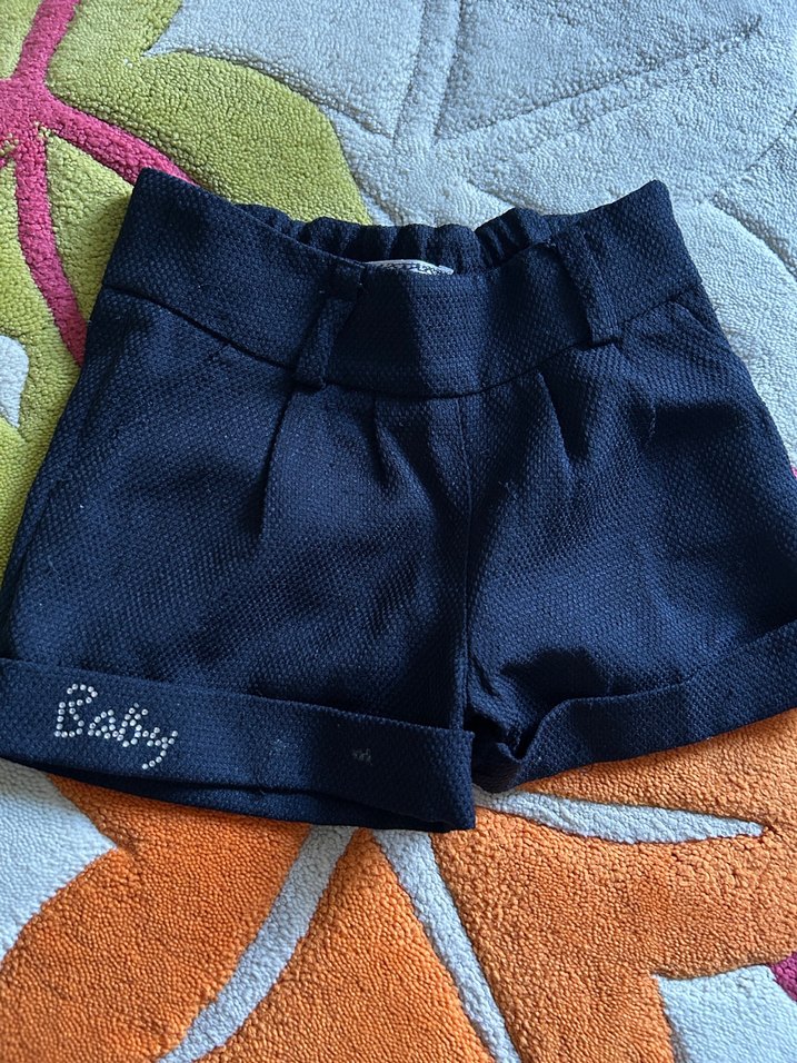 Düğmeli Koyu Mavi Kız Şortu - Görsel 2