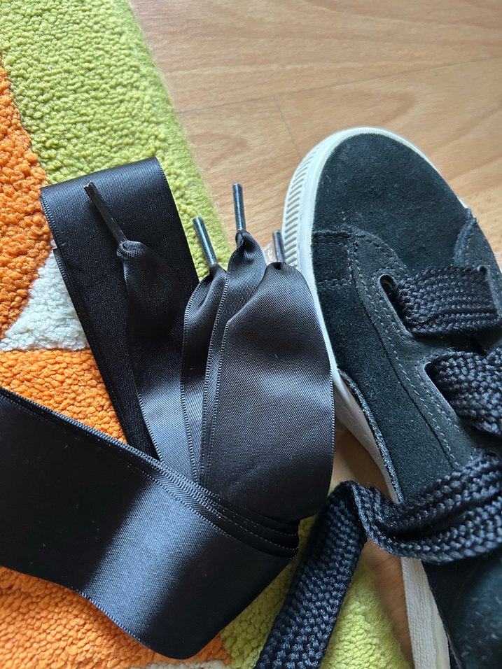 Puma Siyah Yılan Derisi Desenli Spor Ayakkabı - Görsel 4