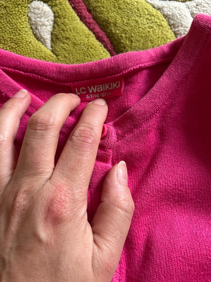 Pembe Düğmeli Kız Hırka - Görsel 3