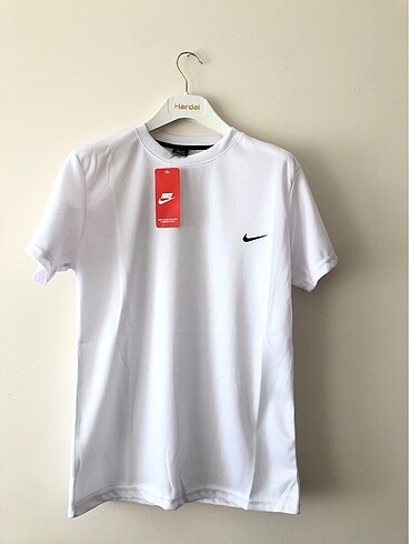 Nike tişört