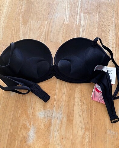 l Beden siyah Renk Penti L 40 beden bikini üstü