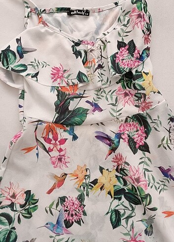 Çiçekli elbise - Görsel 3