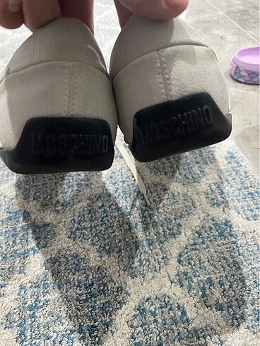 42 Beden Moschino erkek ayakkabı