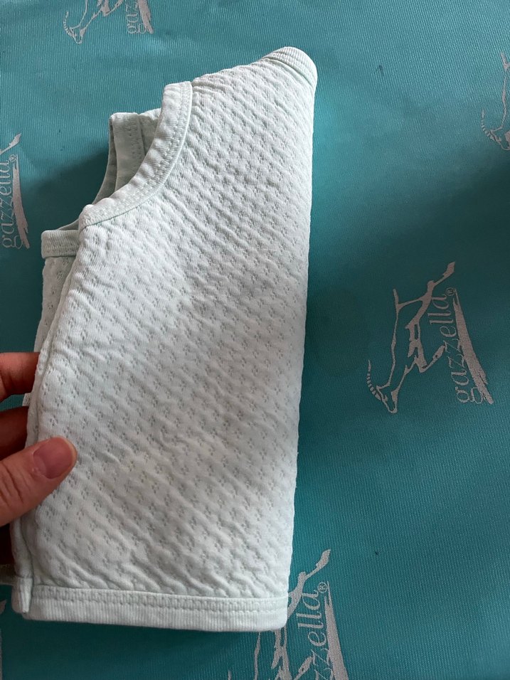 Düğmeli bebek Beyaz Pamuk Yelek - Görsel 2