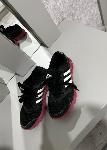Adidas kadın ayakkabı - Görsel 2