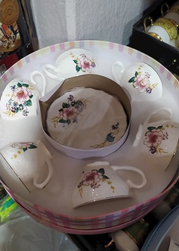 Pastel Renkli Çiçek Desenli Porselen Fincan Seti - Görsel 2