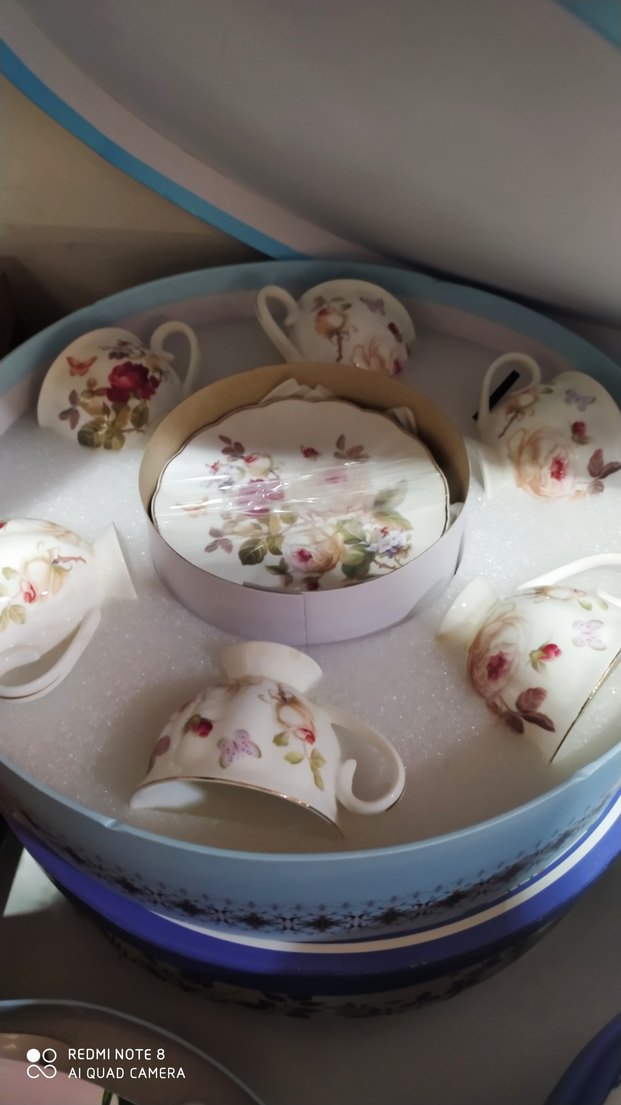 Pastel Renkli Çiçek Desenli Porselen Fincan Seti - Görsel 3