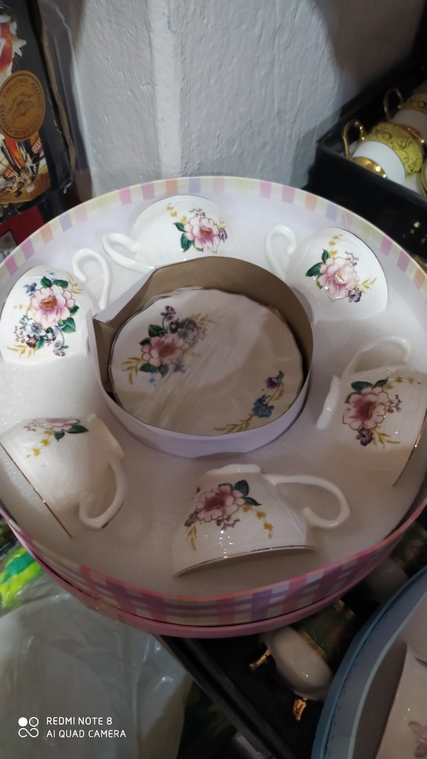 Pastel Renkli Çiçek Desenli Porselen Fincan Seti - Görsel 2