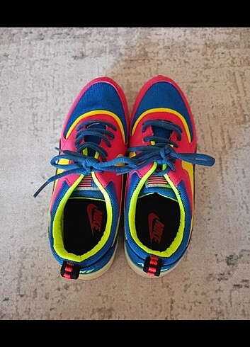 38 Beden ORİJİNAL NIKE SPOR AYAKKABI 38 NUMARA