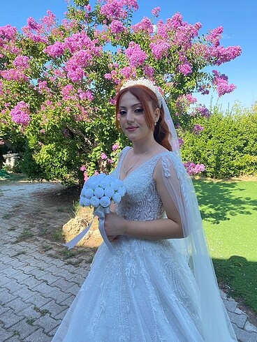 GELİNLİK