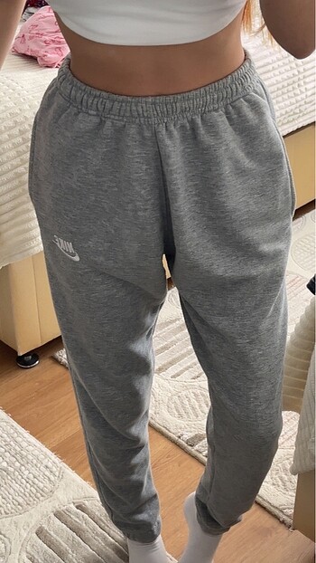 nike gri eşofman altı