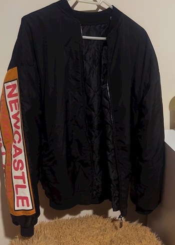 Sırt ve Kol Baskılı Bomber Ceket - Görsel 4