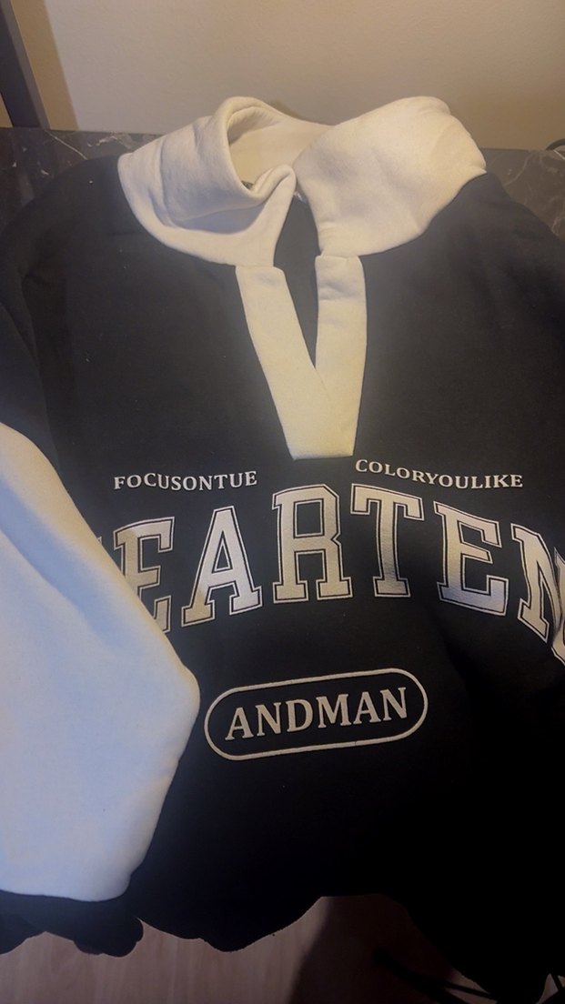 Siyah Baskılı Uzun Kollu Sweatshirt - Görsel 2