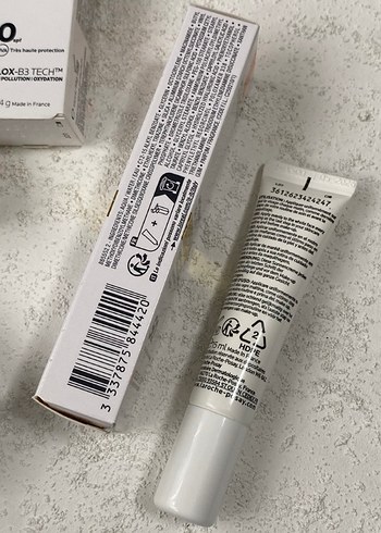 La Roche-Posey Anthelios Age Correct Güneş Kremi 15 ML - Görsel 3