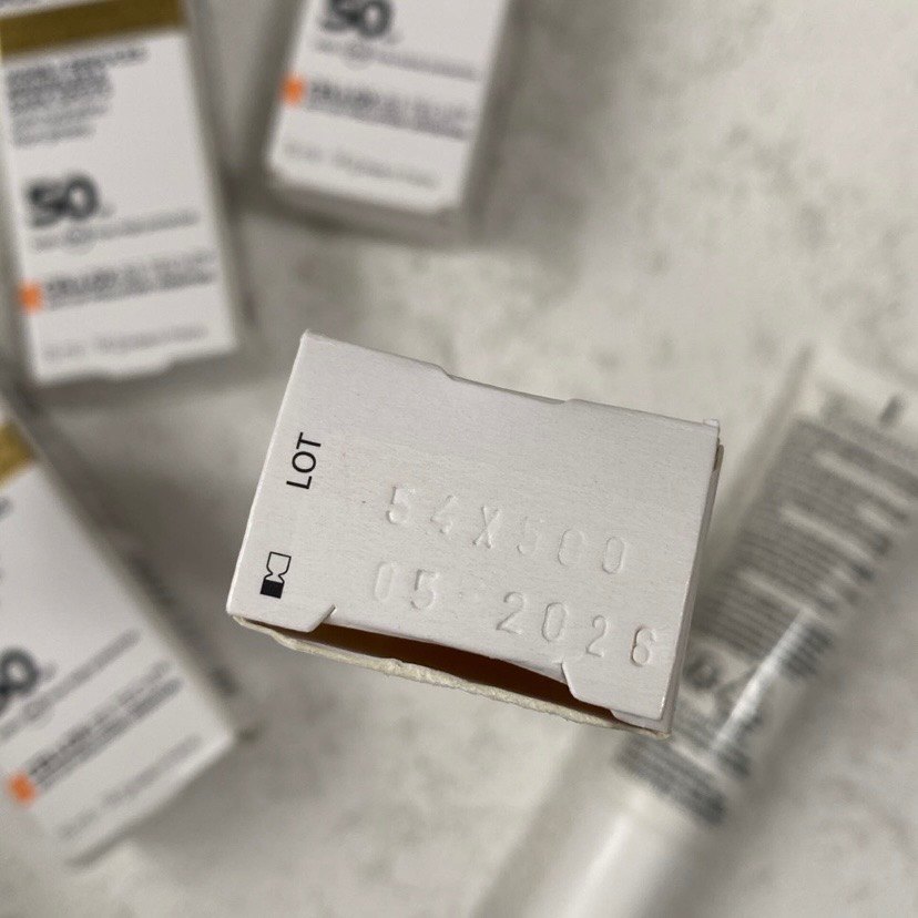 La Roche-Posey Anthelios Age Correct Güneş Kremi 15 ML - Görsel 5