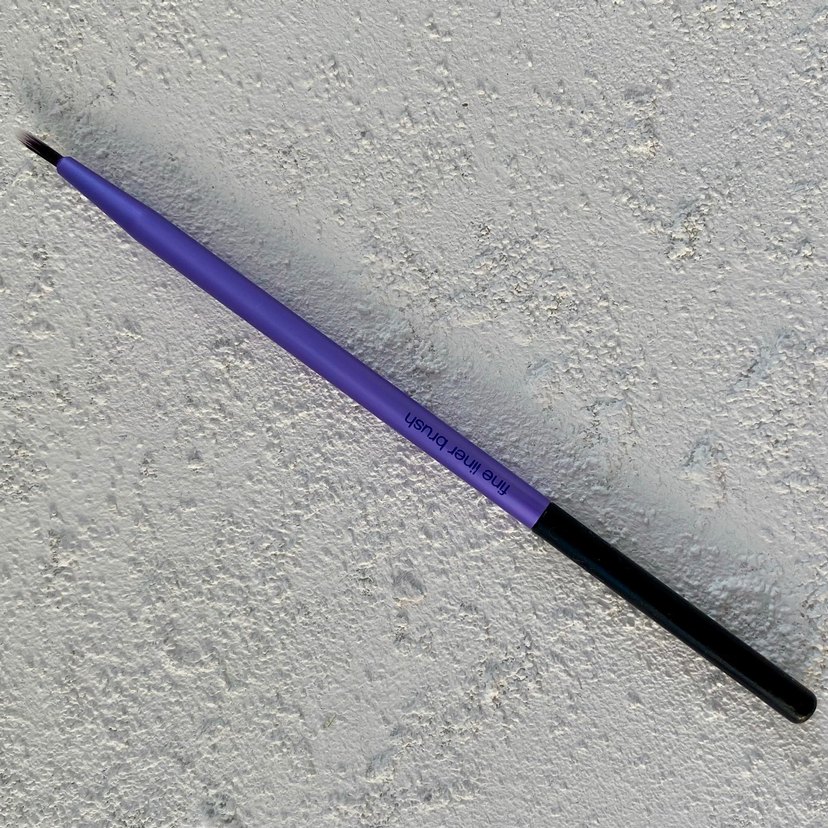 Real Techniques Fine Liner Makyaj Fırçası - Görsel 2