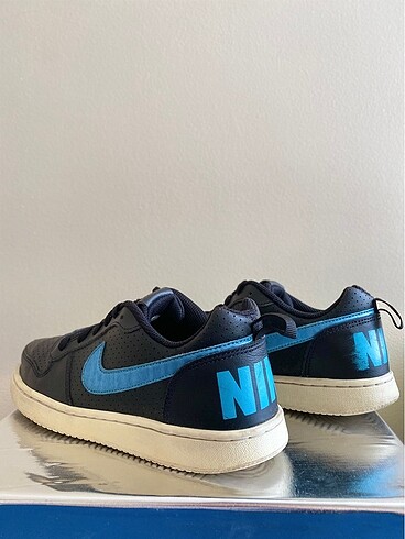 38 Beden siyah Renk Nike siyah spor ayakkabı