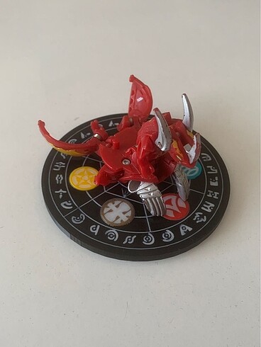 Bakugan Ventus Translucent Storm Skyress & Pyrus Lumino Dragonoi