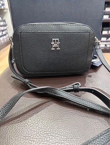 Tommy Hilfiger Tommy Hilfiger kadın çanta