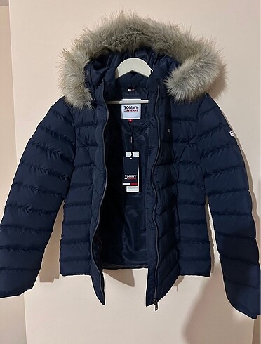 xl Beden lacivert Renk Tommy Hilfiger kadın kaz tüyü mont
