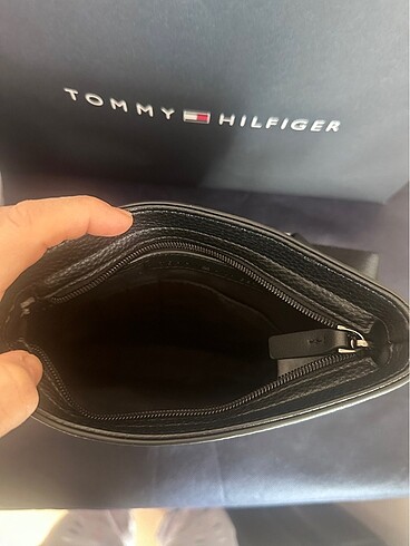Beden siyah Renk Tommy Hilfiger erkek çapraz çanta