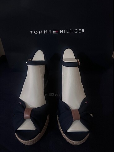 Tommy hilfiger kadın sandalet